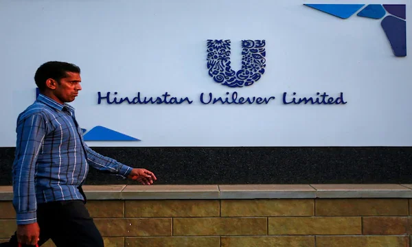 HUL share price target